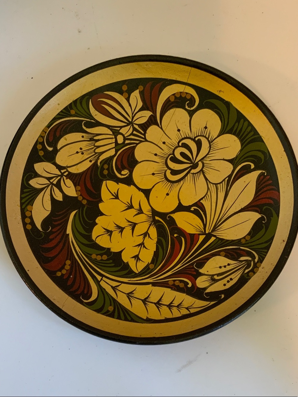 Hand-Painted Floral Wall Plaque in Yellow and Green